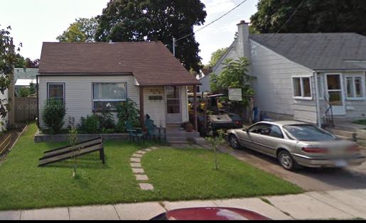 East Street property before renovation, a single-storey bungalow